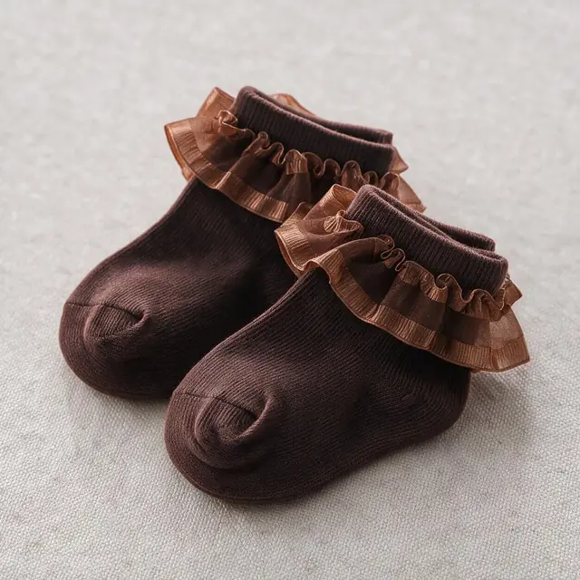 Veil Frill Socks