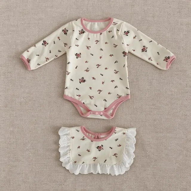 Wildflower Broderie Bib Set