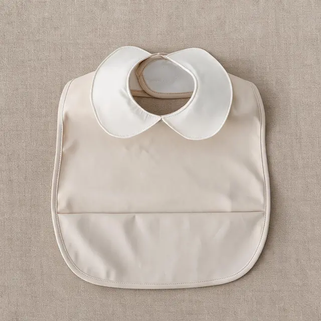 Peter Pan Pocket Bib