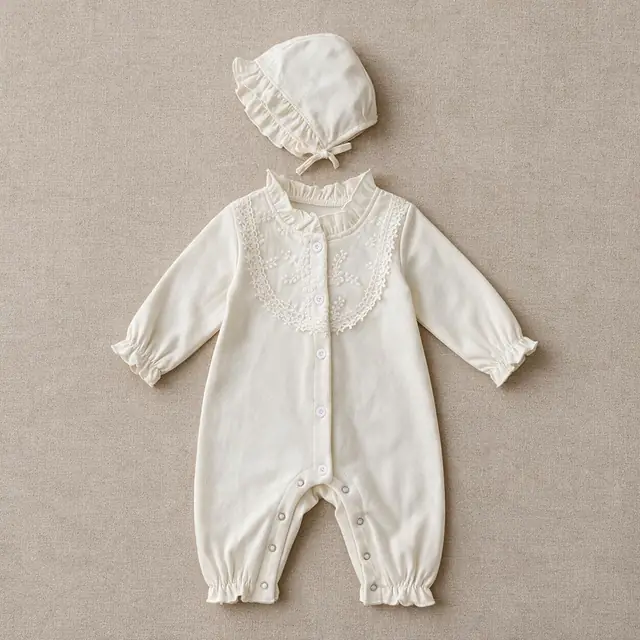 Frill Bib Set
