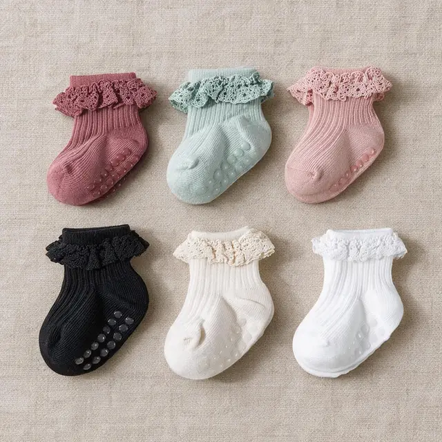 Heirloom Frill Socks