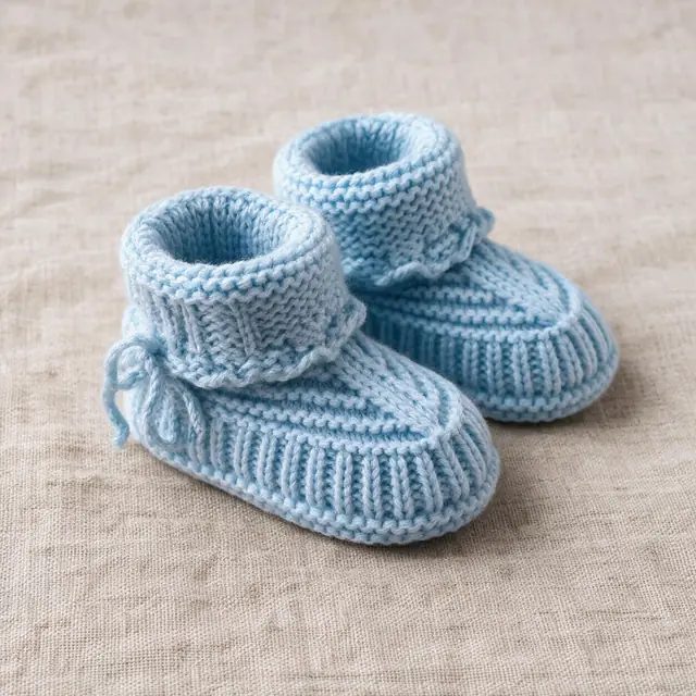 Ribbed Tie Booties
